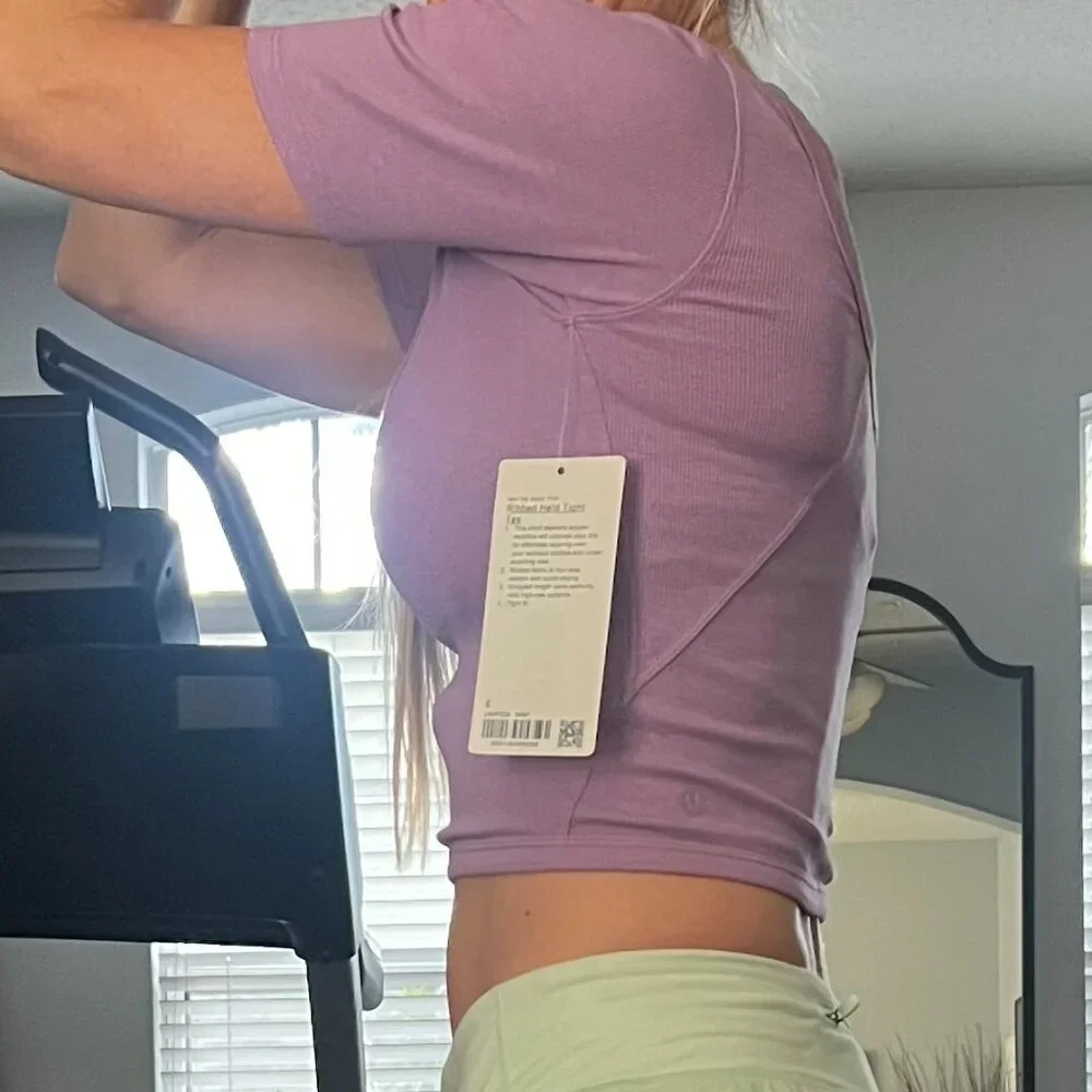 Lululemon Ribbed Hold Tight Cropped, Size 6, Purple - Picture 2 of 2